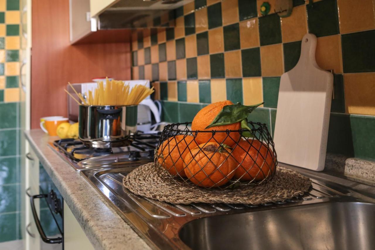 Monreale House Apartment กาญารี ภายนอก รูปภาพ