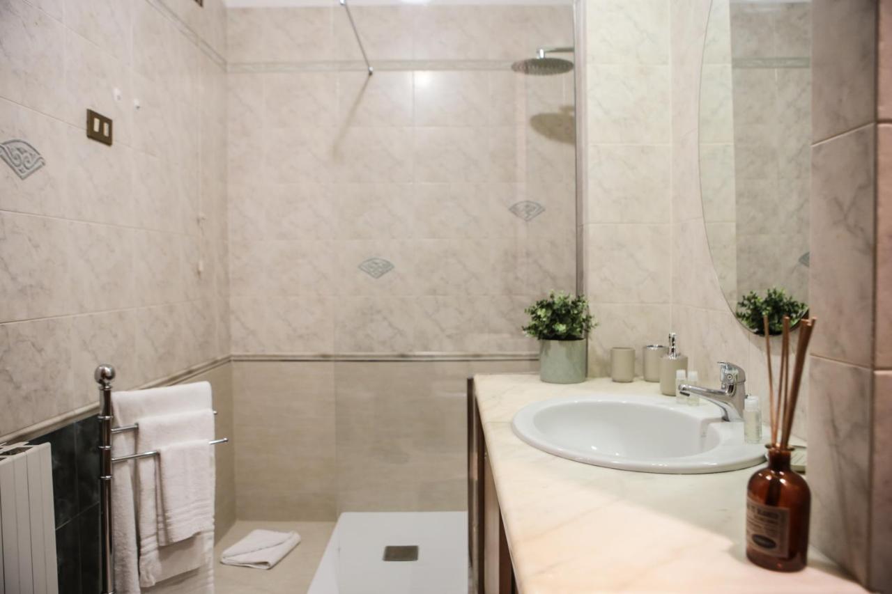 Monreale House Apartment กาญารี ภายนอก รูปภาพ